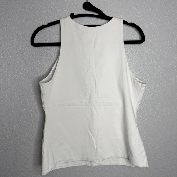 Women's Love Bonito White tank top with padding size 8 athletic casual -cp - Picture 5 of 6